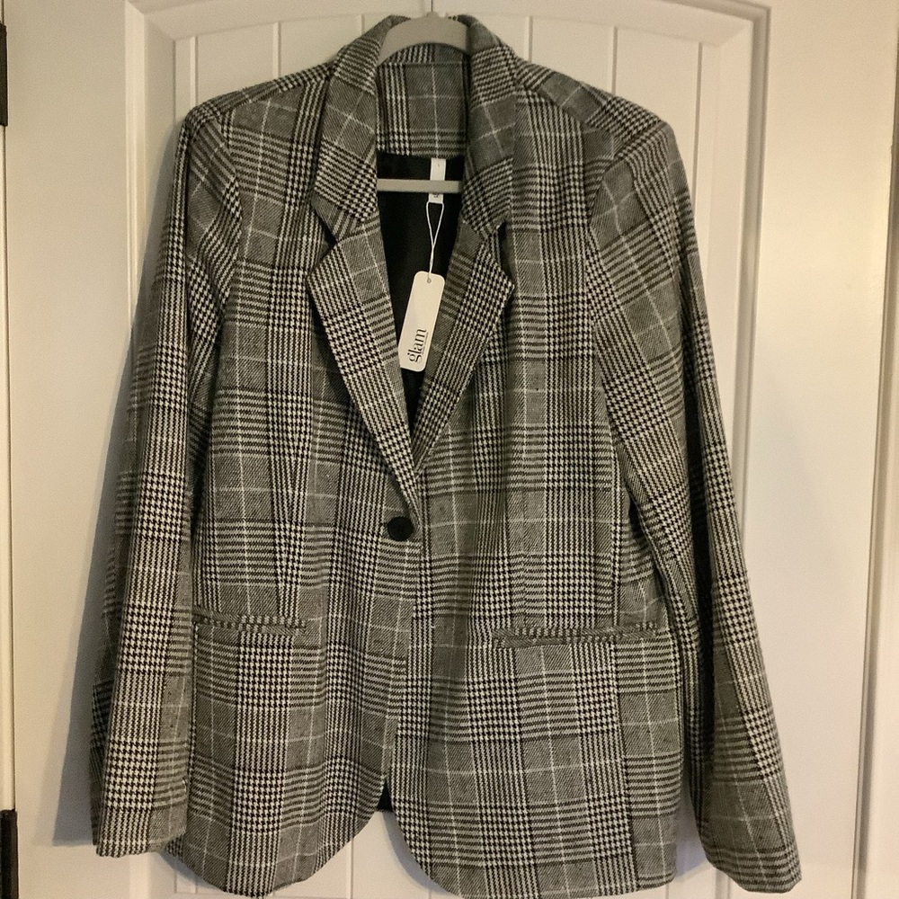 NWT Glam Houndstooth‎ Blazer